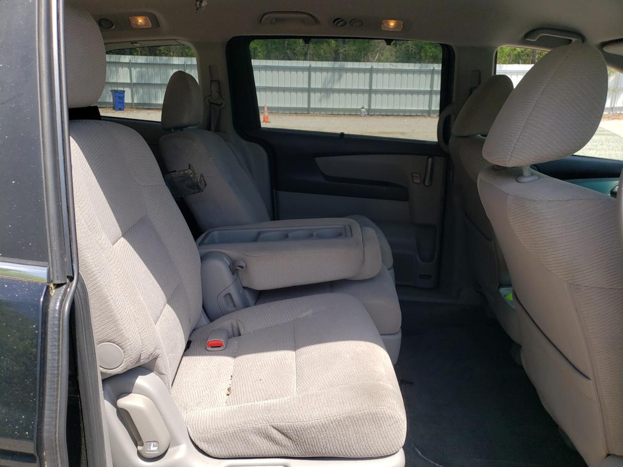Photo 6 from auction – 2012 HONDA ODYSSEY EX with VIN 5FNRL5H40CB137383