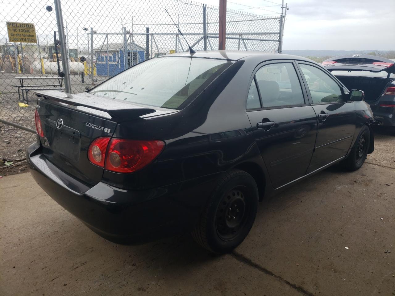 Photo 4 from auction – 2005 TOYOTA COROLLA CE with VIN 2T1BR32E65C501643