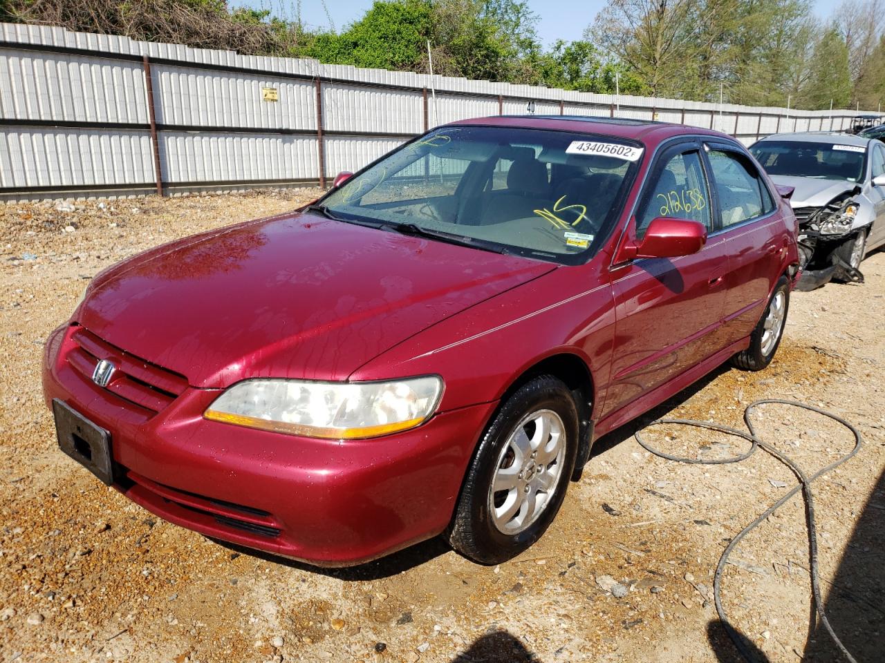 Photo 2 from auction – 2001 HONDA ACCORD with VIN 1HGCG55631A135571