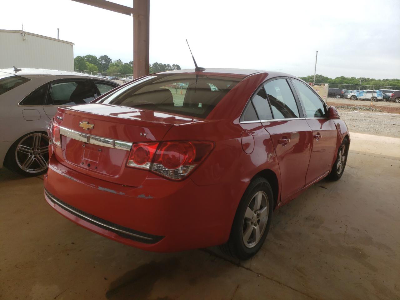 Photo 4 from auction – 2015 CHEVROLET CRUZE with VIN 1G1PC5SBXE7295911