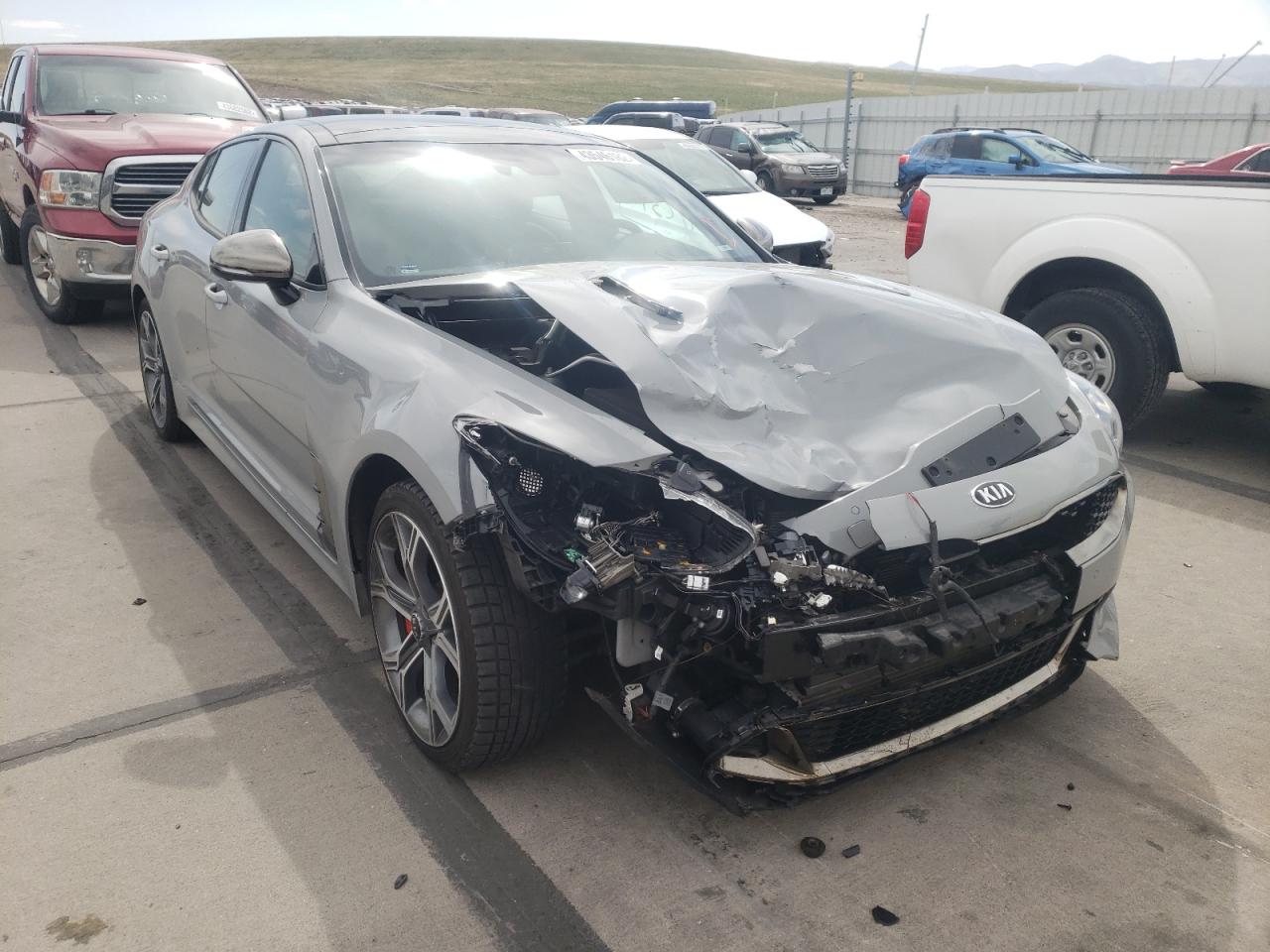 KIA STINGER GT 2019 with VIN KNAE55LC2K6067710 - Photo from auction