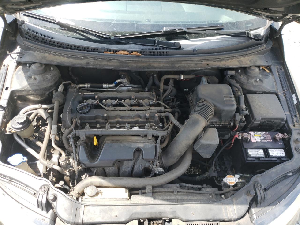 Photo 7 from auction – 2011 KIA FORTE SX with VIN KNAFW6A39B5334566