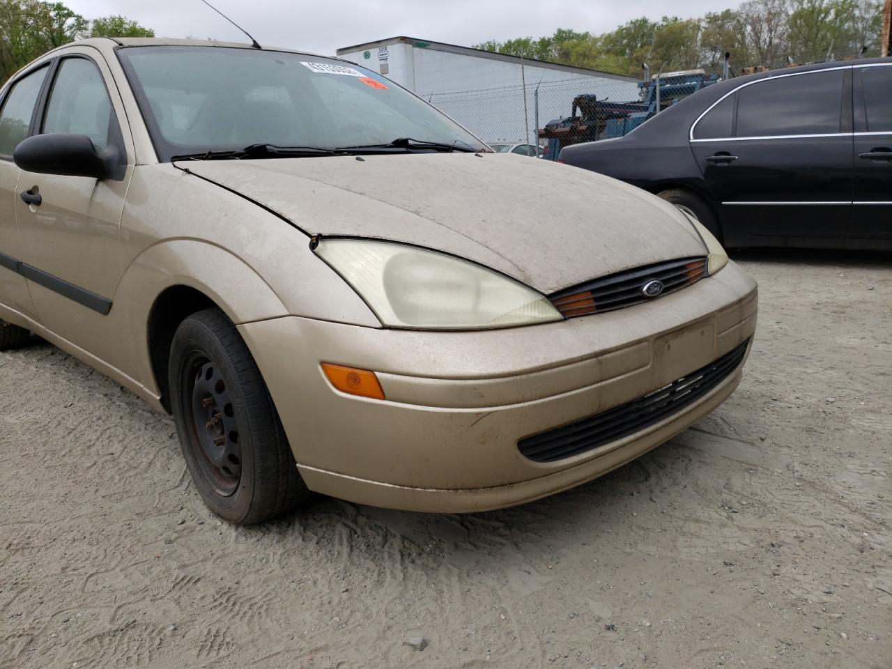 Photo 9 from auction – 2002 FORD FOCUS LX with VIN 1FAFP33P72W360386