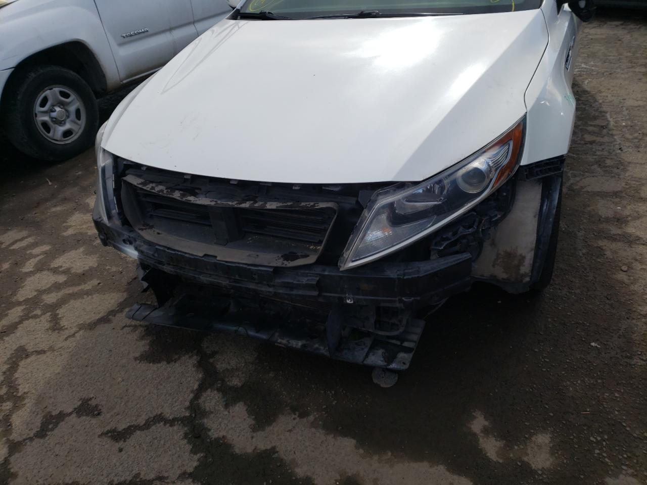 Photo 9 from auction – 2013 KIA OPTIMA HYB with VIN KNAGM4AD3D5056421