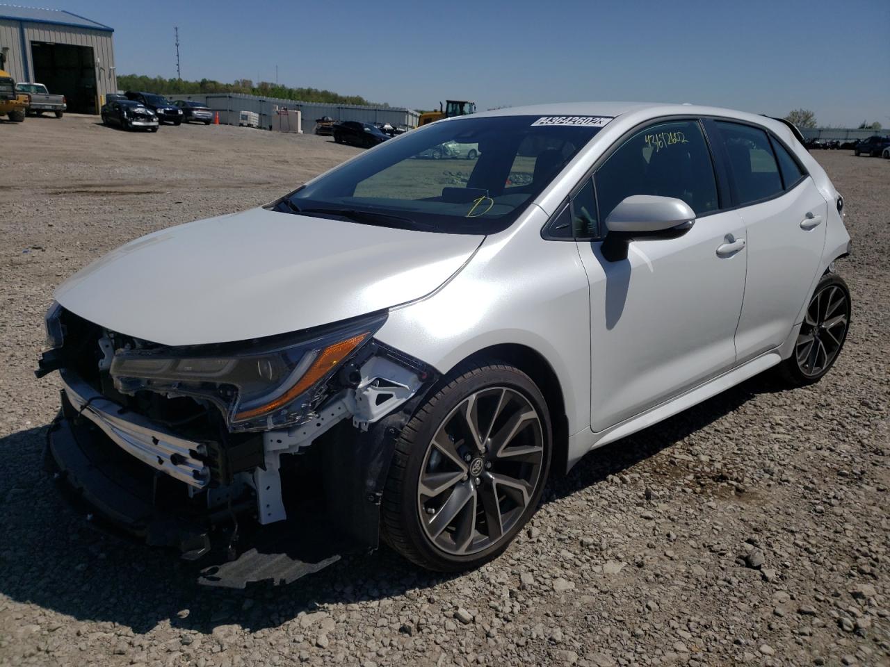 Photo 2 from auction – 2021 TOYOTA COROLLA XS with VIN JTNC4MBE8M3141741