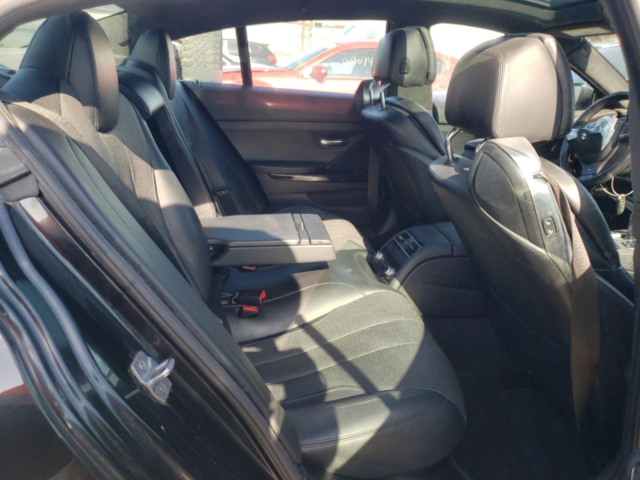 Photo 6 from auction – 2013 BMW 650 I with VIN WBA6B2C50DD128595