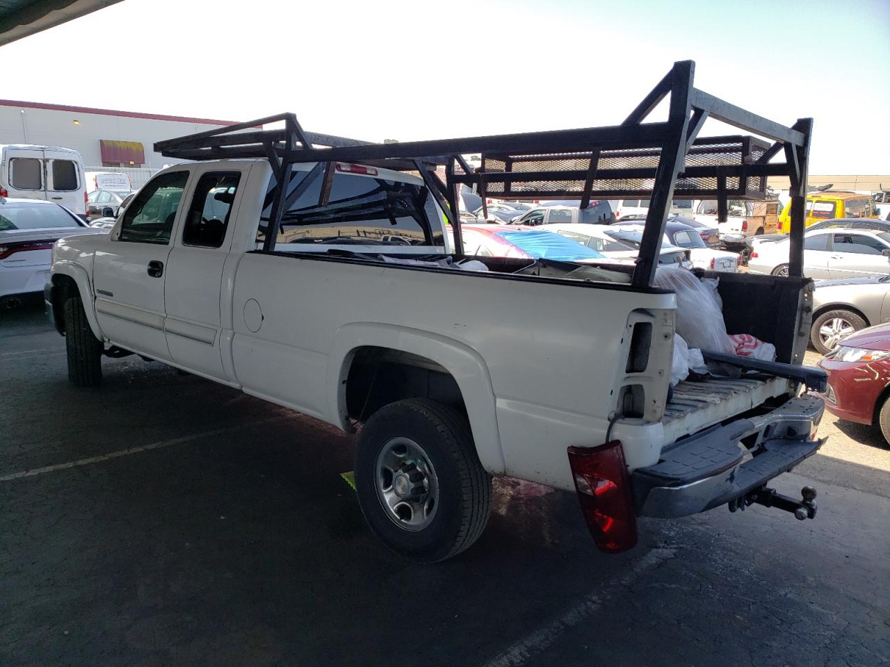Photo 3 from auction – 2003 CHEVROLET SILVERADO with VIN 1GCHC29U23E309181