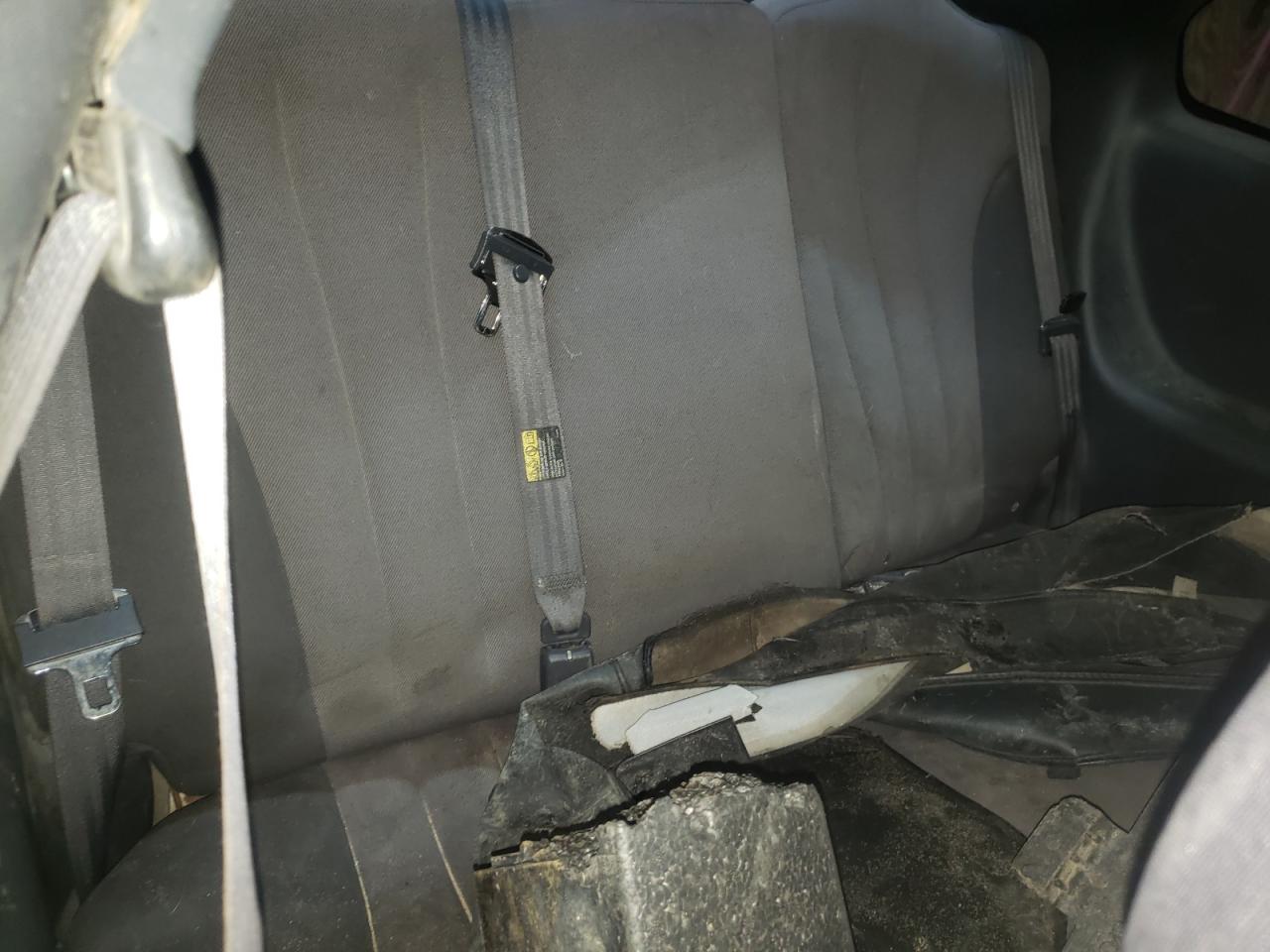 Photo 6 from auction – 2004 PONTIAC SUNFIRE with VIN 1G2JB12F347113674