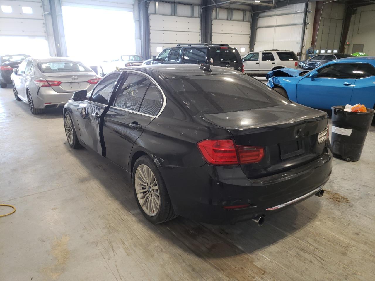 Photo 3 from auction – 2013 BMW 335 I with VIN WBA3A9G54DNP37417