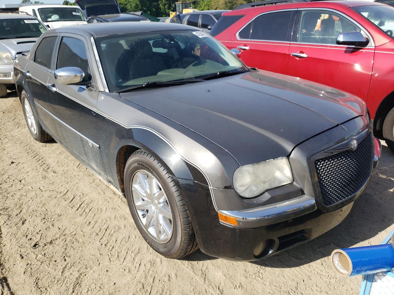 CHRYSLER 300C 2008 with VIN 2C3KA63H78H166179 - Photo from auction