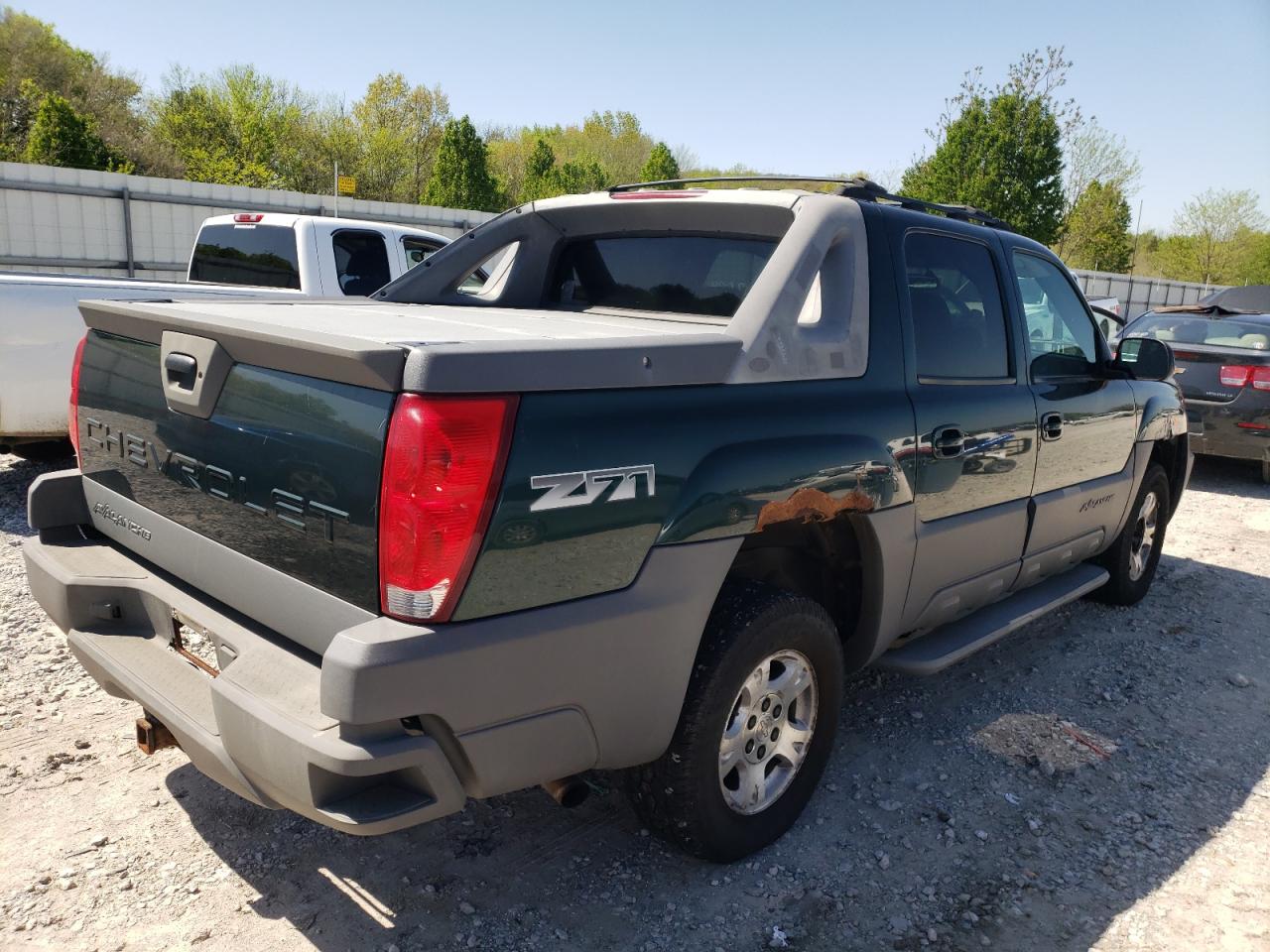 Photo 4 from auction – 2002 CHEVROLET AVALANCHE with VIN 3GNEK13T02G301918