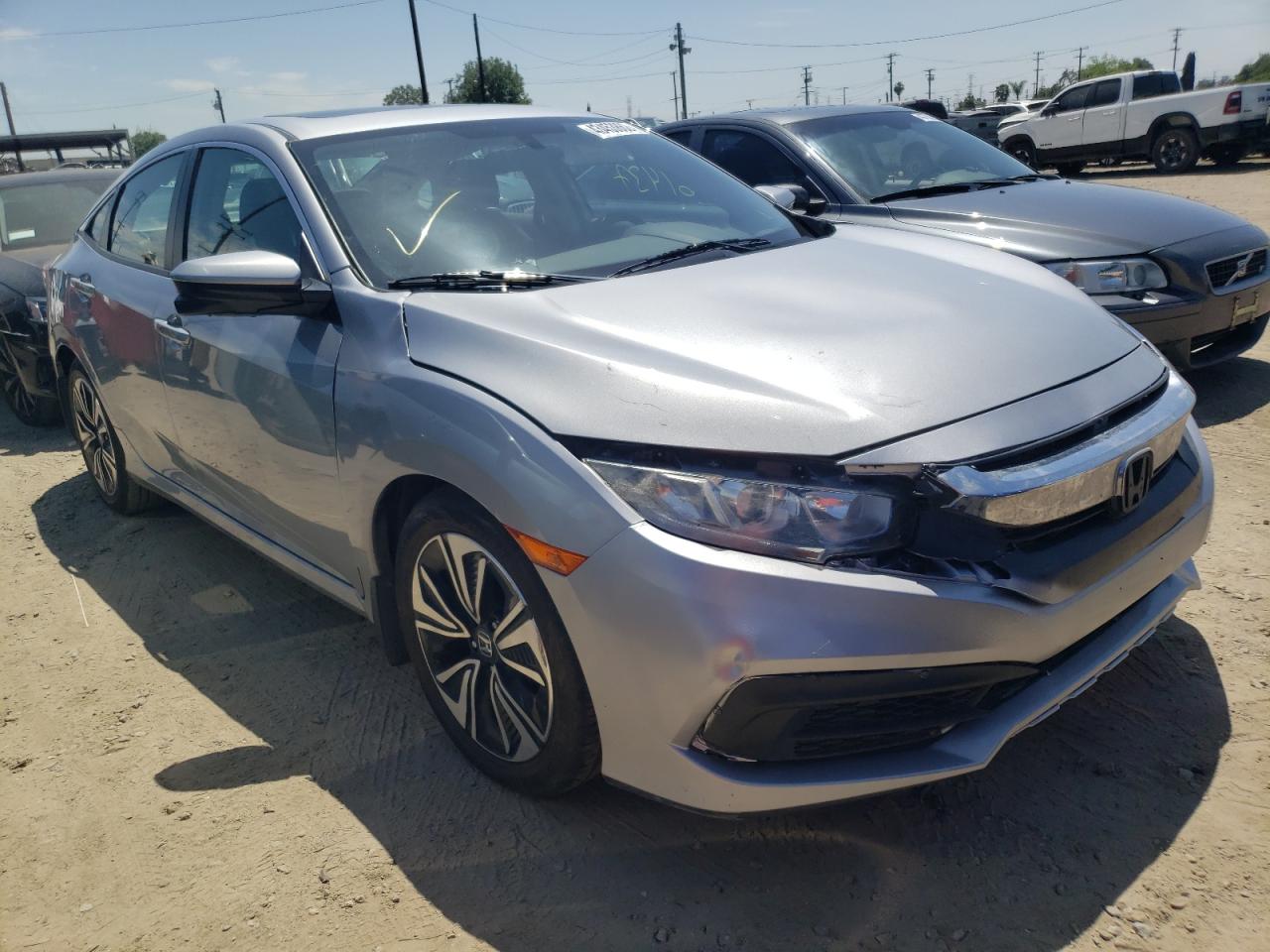 HONDA CIVIC EX 2017 with VIN 2HGFC1F39HH640919 - Photo from auction