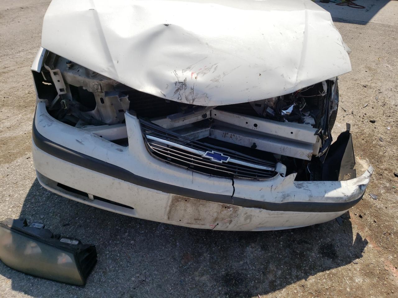 Photo 9 from auction – 2000 CHEVROLET IMPALA with VIN 2G1WH55K0Y9131613