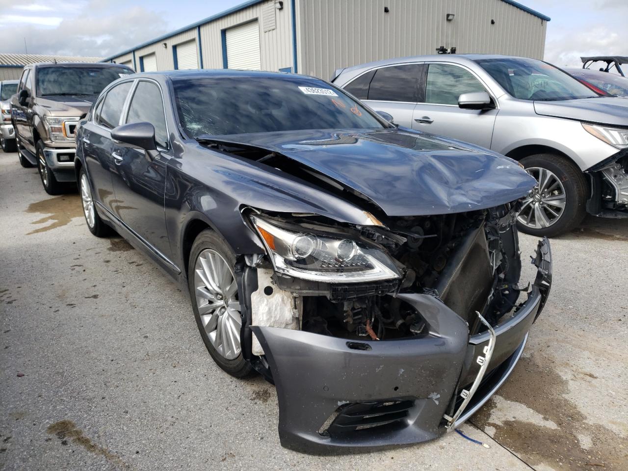 LEXUS LS 460L 2015 with VIN JTHDL5EF1F5007343 - Photo from auction