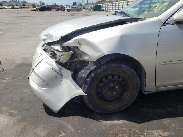 Photo 9 from auction – 2005 TOYOTA CAMRY LE with VIN 4T1BE32K05U563247