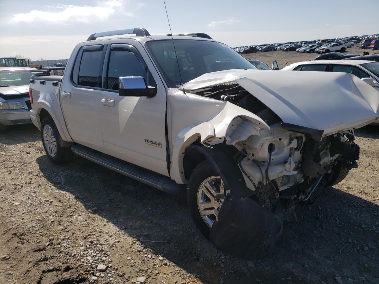 FORD EXPLORER 4 2008 with VIN 1FMEU53E68UA87949 - Photo from auction