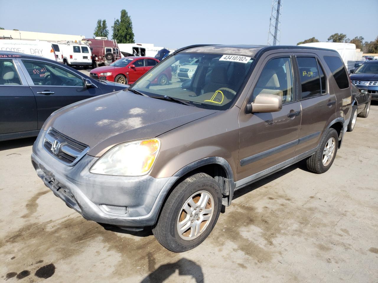 Photo 2 from auction – 2002 HONDA CR-V EX with VIN JHLRD78882C041799