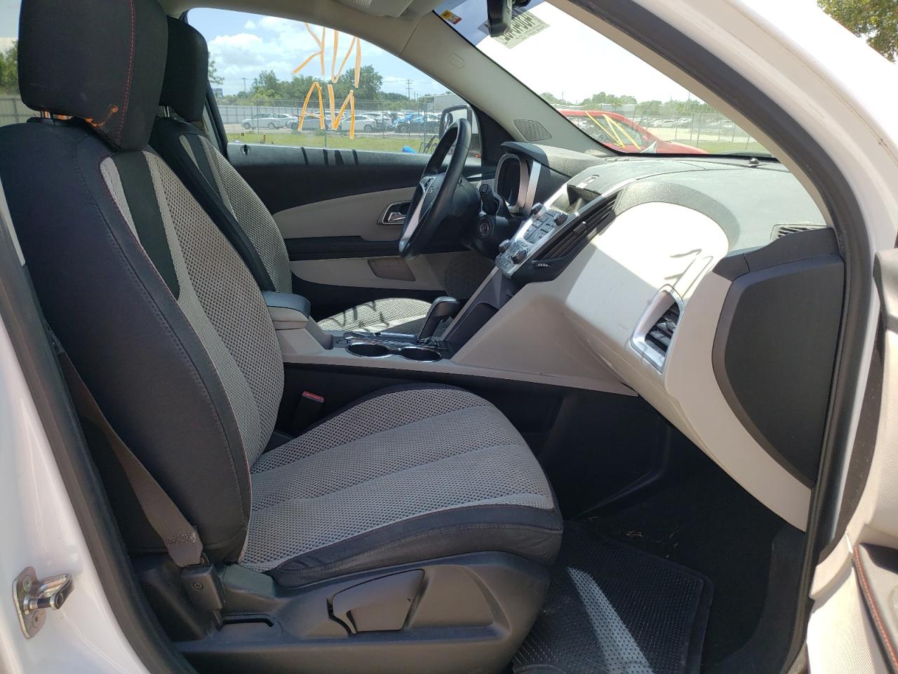 Photo 5 from auction – 2011 CHEVROLET EQUINOX LT with VIN 2GNALDEC6B1294444