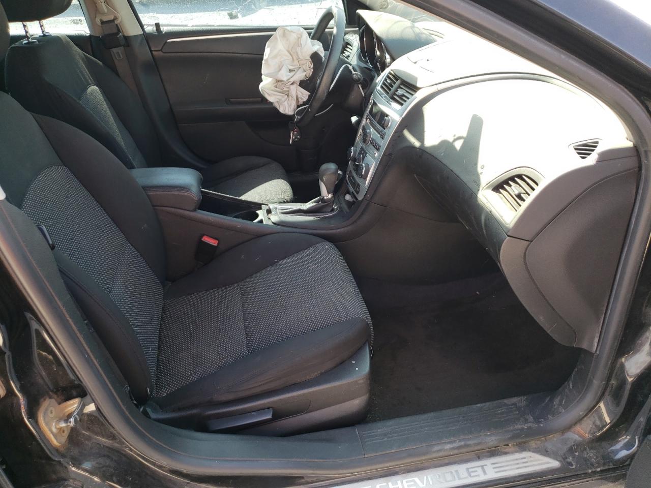 Photo 5 from auction – 2012 CHEVROLET MALIBU 1LT with VIN 1G1ZC5E06CF358170