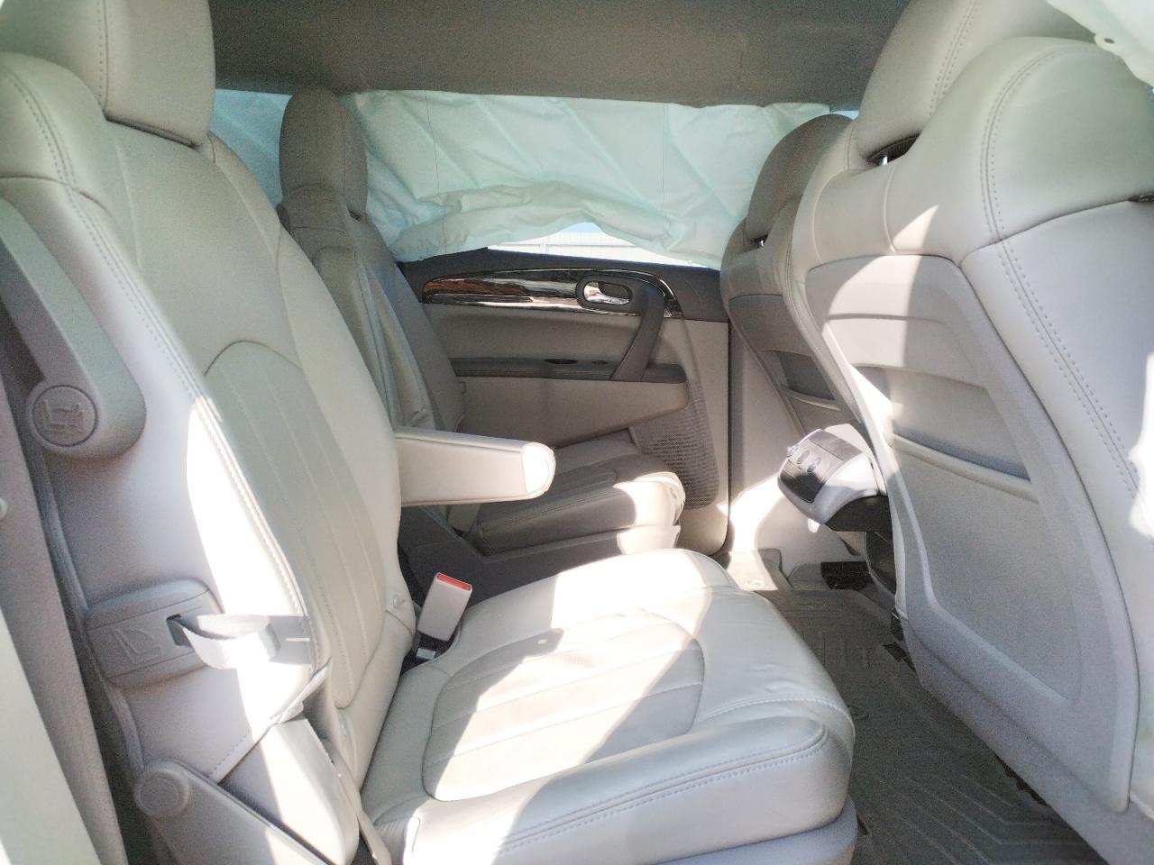 Photo 6 from auction – 2014 BUICK ENCLAVE with VIN 5GAKRBKD1EJ155251