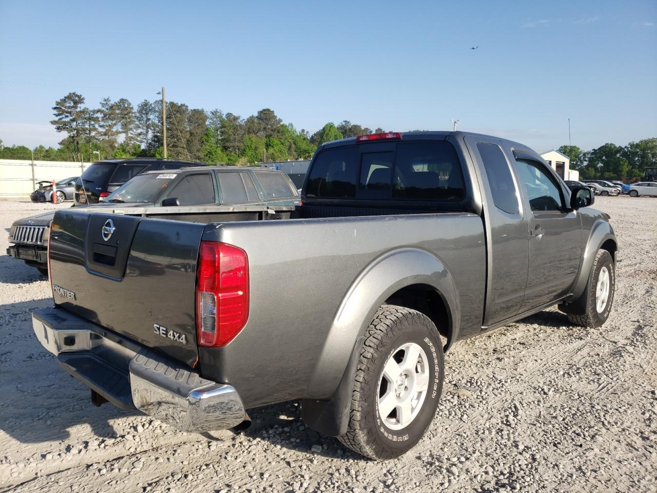 Photo 4 from auction – 2005 NISSAN FRONTIER K with VIN 1N6AD06W15C466074