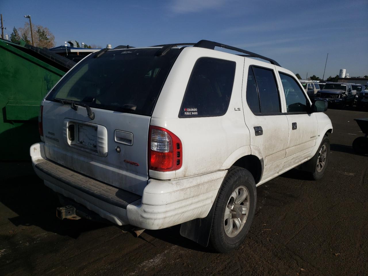 Photo 4 from auction – 2001 ISUZU RODEO S with VIN 4S2DM58W614345902