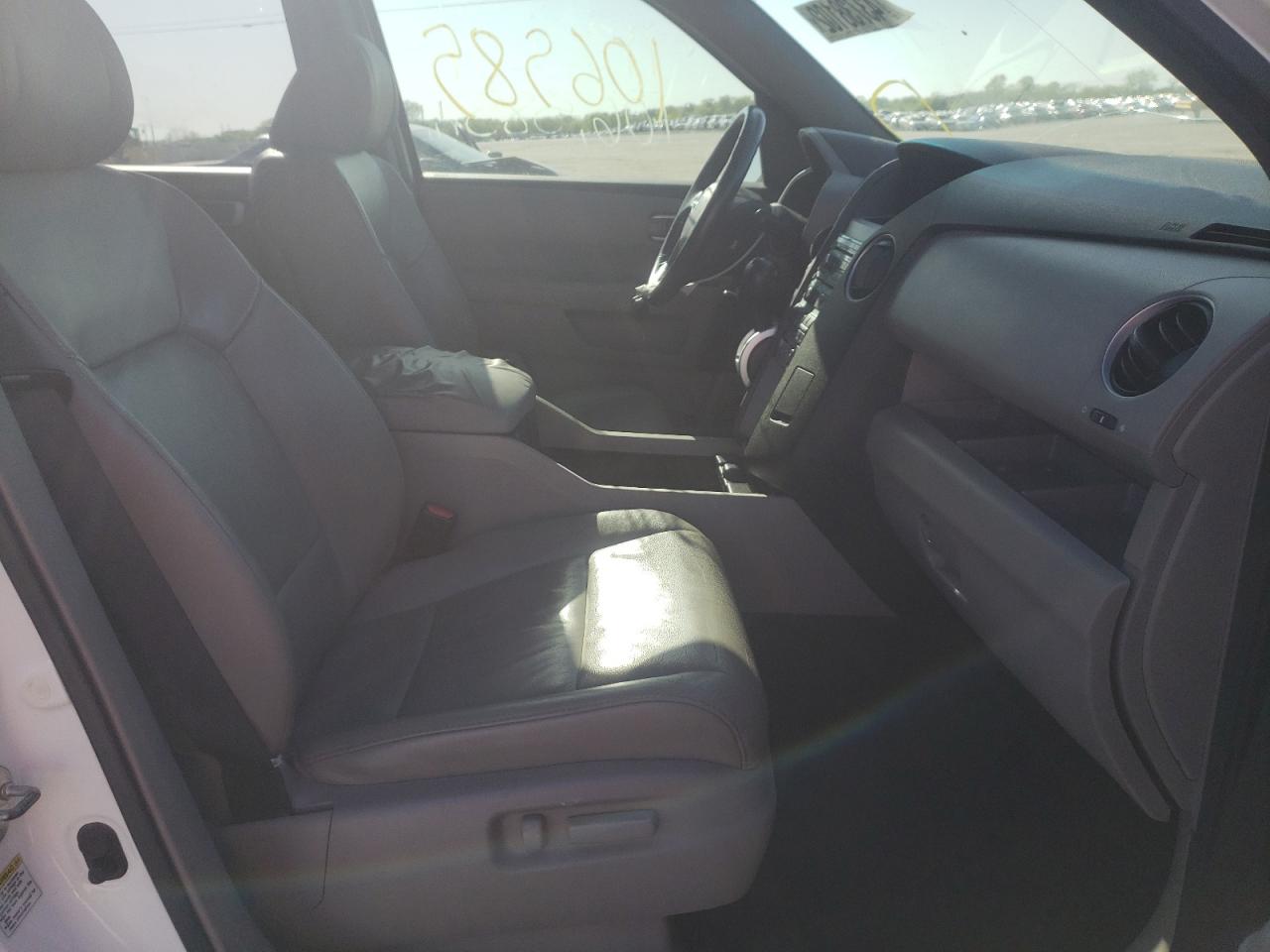 Photo 5 from auction – 2010 HONDA PILOT EXL with VIN 5FNYF3H67AB021507