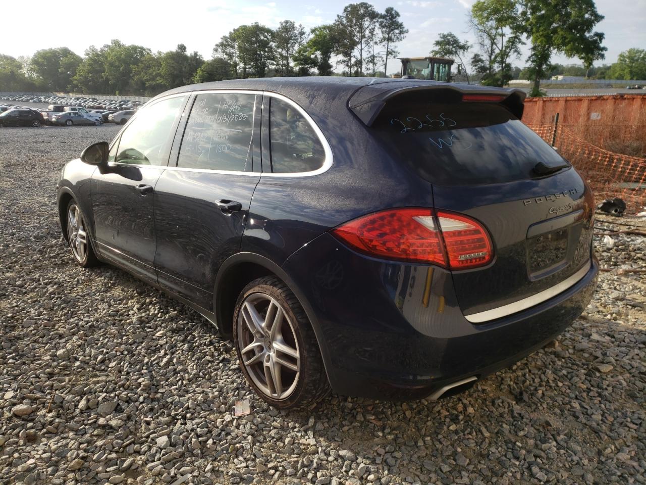 Photo 3 from auction – 2011 PORSCHE CAYENNE S with VIN WP1AB2A25BLA46711