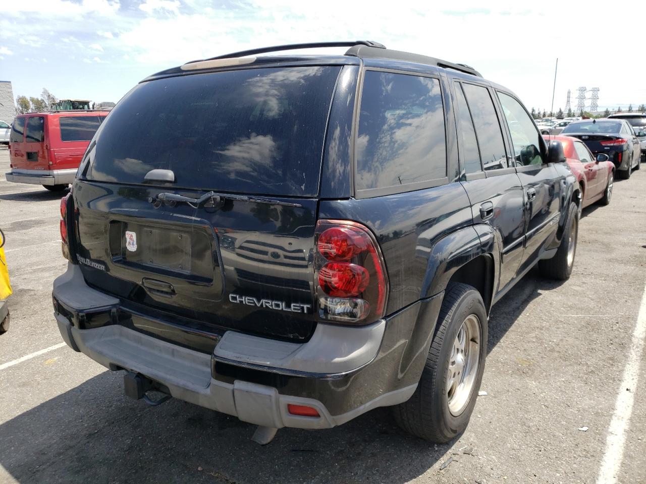 Photo 4 from auction – 2004 CHEVROLET TRAILBLAZE with VIN 1GNDS13S942377779