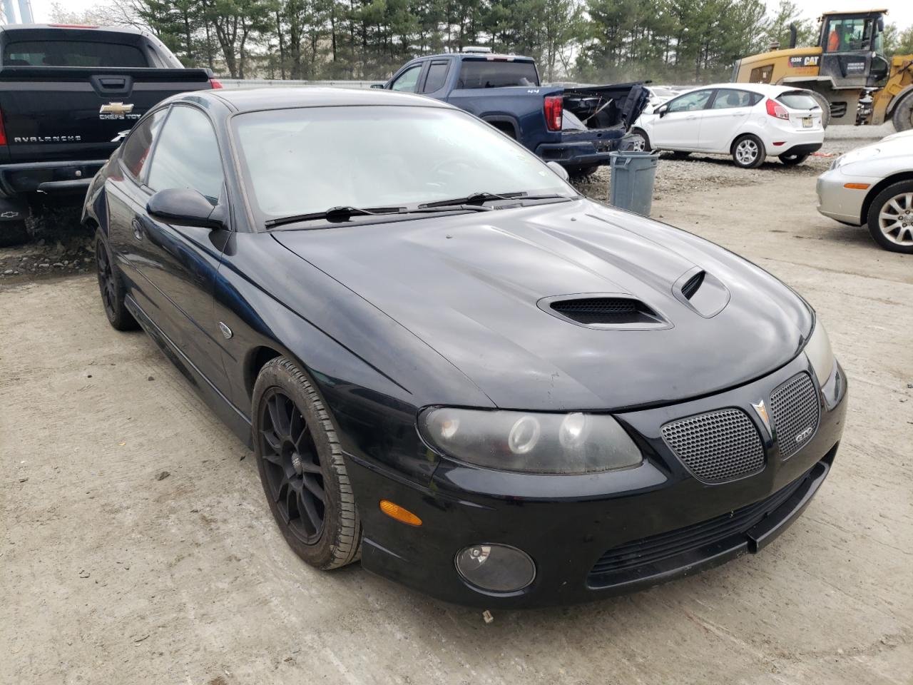 PONTIAC GTO 2005 with VIN 6G2VX12U25L358446 - Photo from auction