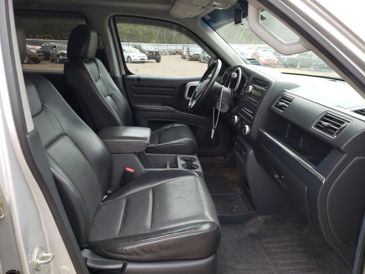 Photo 5 from auction – 2006 HONDA RIDGELINE with VIN 2HJYK16546H550100