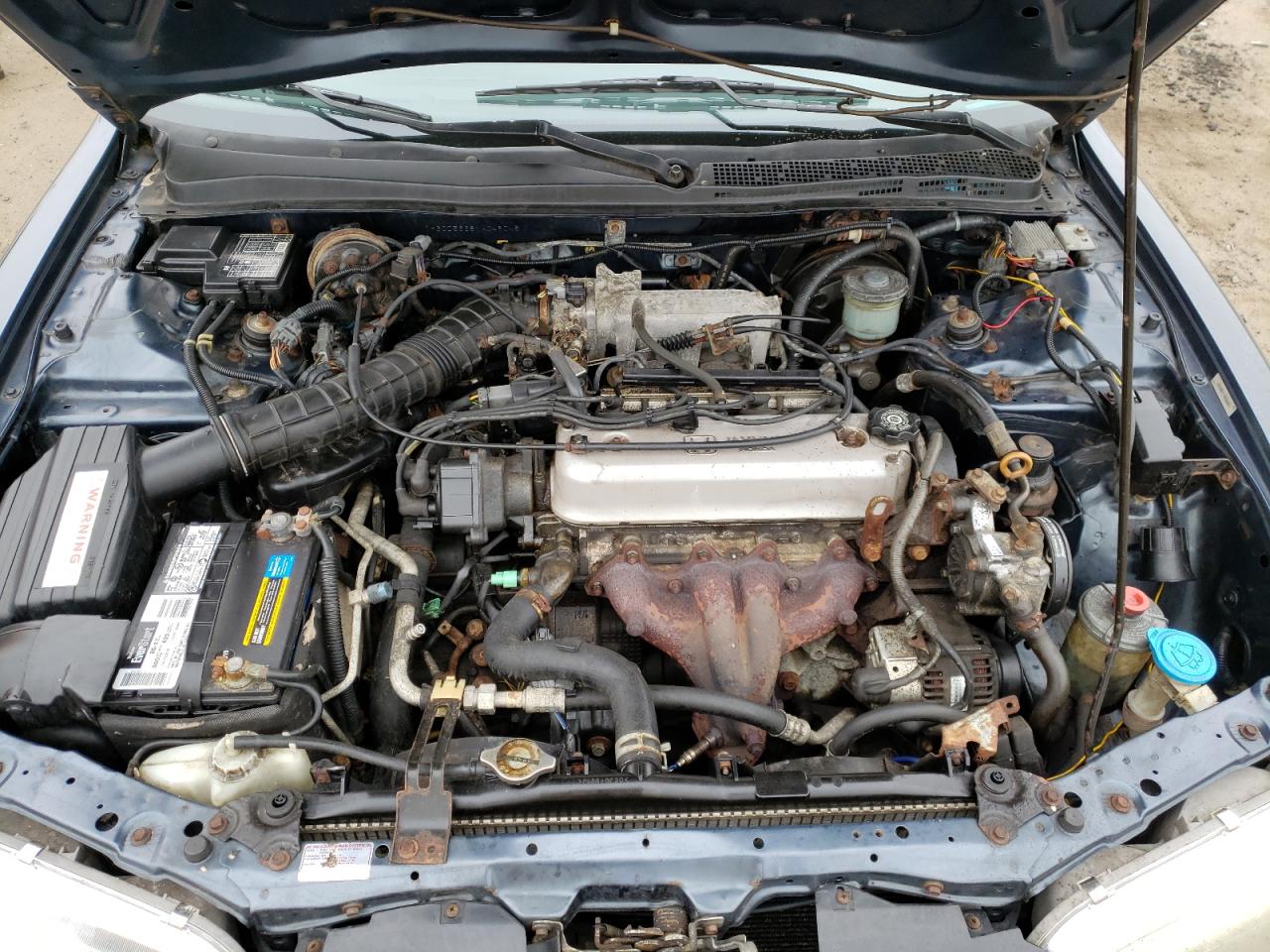 Photo 7 from auction – 1997 HONDA ACCORD LX with VIN 1HGCD5638VA049045