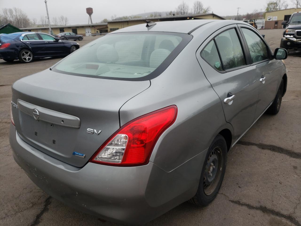Photo 4 from auction – 2012 NISSAN VERSA S with VIN 3N1CN7AP0CL804764