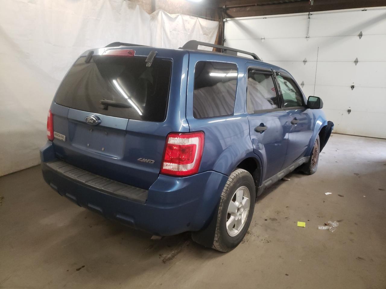Photo 4 from auction – 2009 FORD ESCAPE XLT with VIN 1FMCU93G99KA43943