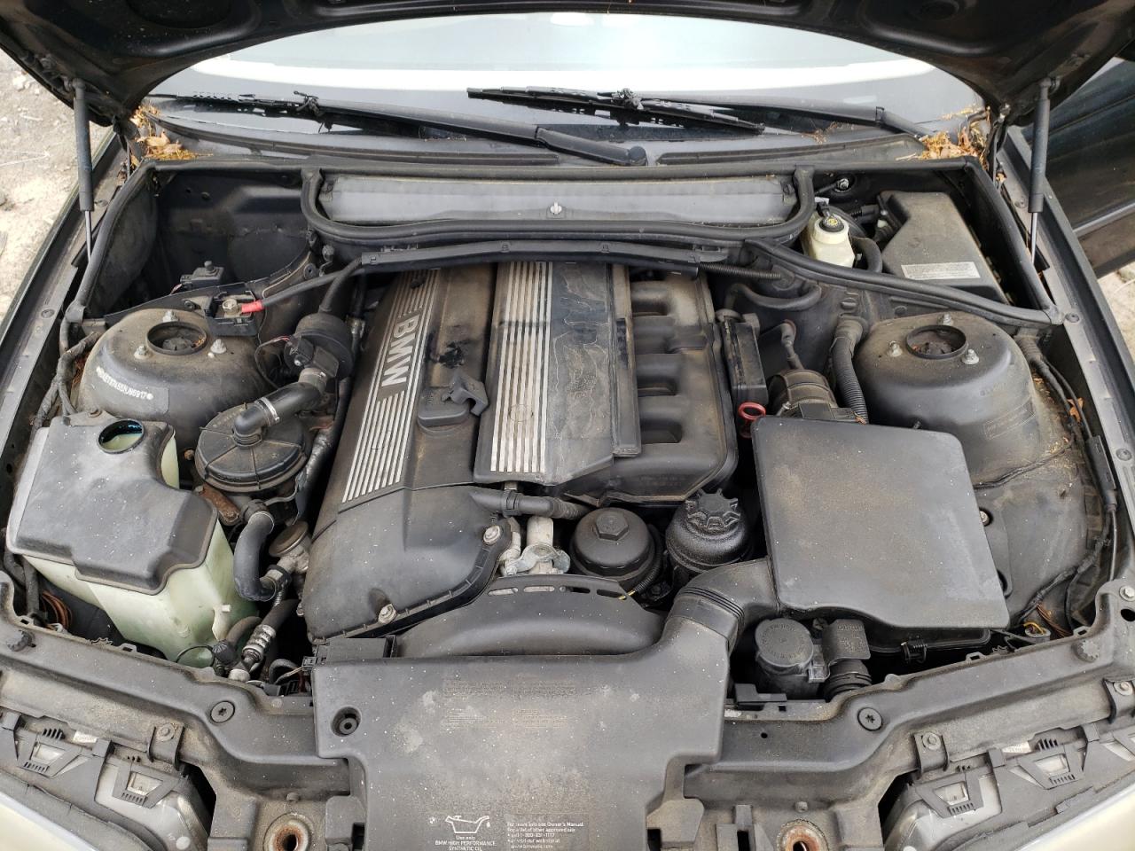 Photo 7 from auction – 2005 BMW 325 I with VIN WBAET37455NJ88917