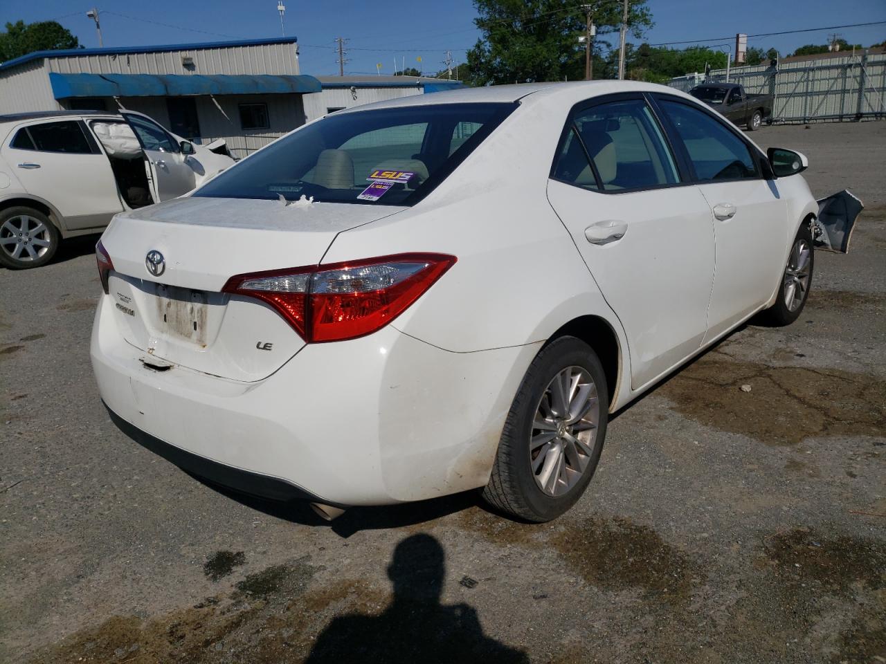 Photo 4 from auction – 2015 TOYOTA COROLLA L with VIN 5YFBURHE1FP184722