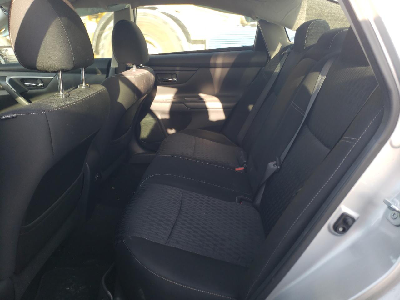 Photo 6 from auction – 2018 NISSAN ALTIMA 2.5 with VIN 1N4AL3AP3JC274761