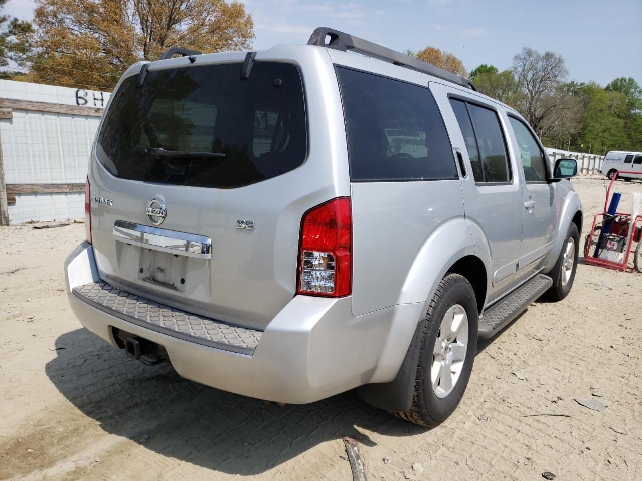 Photo 4 from auction – 2008 NISSAN PATHFINDER with VIN 5N1AR18B38C608106