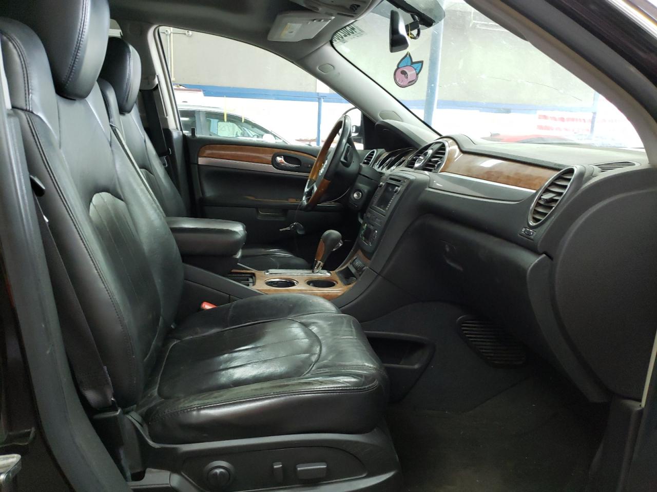 Photo 5 from auction – 2009 BUICK ENCLAVE CX with VIN 5GAEV23D59J110651