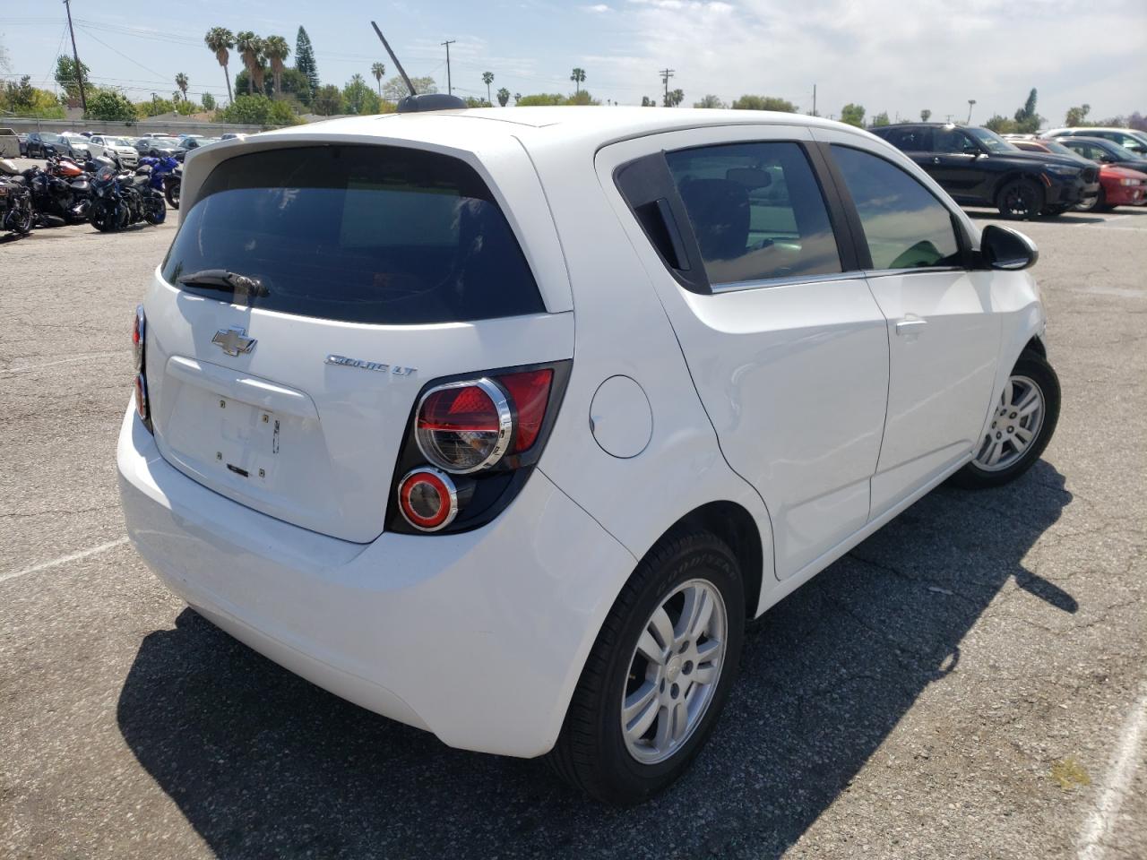 Photo 4 from auction – 2015 CHEVROLET SONIC LT with VIN 1G1JC6SH5F4121182