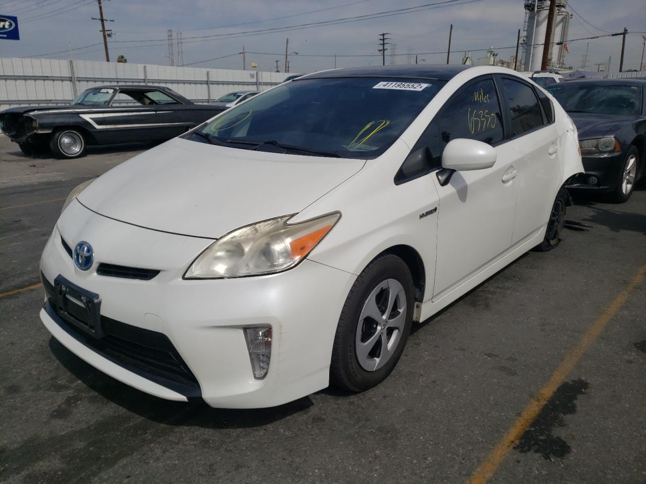 Photo 2 from auction – 2012 TOYOTA PRIUS with VIN JTDKN3DU0C5480699