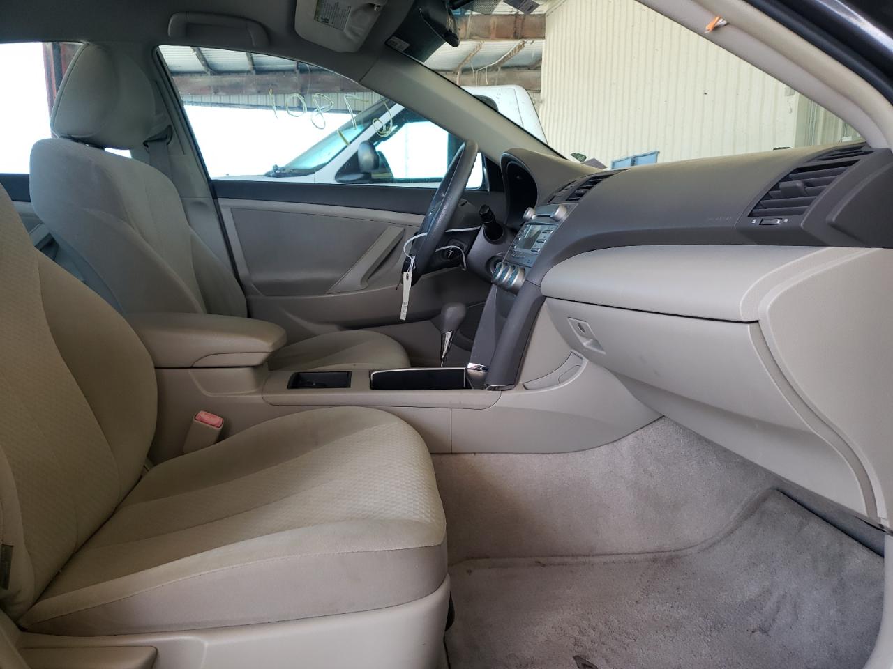 Photo 5 from auction – 2009 TOYOTA CAMRY BASE with VIN 4T1BE46K19U413895