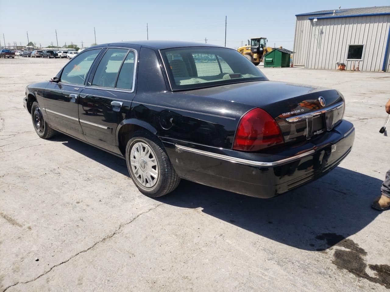 Photo 3 from auction – 2008 MERCURY GRAND MARQ with VIN 2MEFM74V78X631823