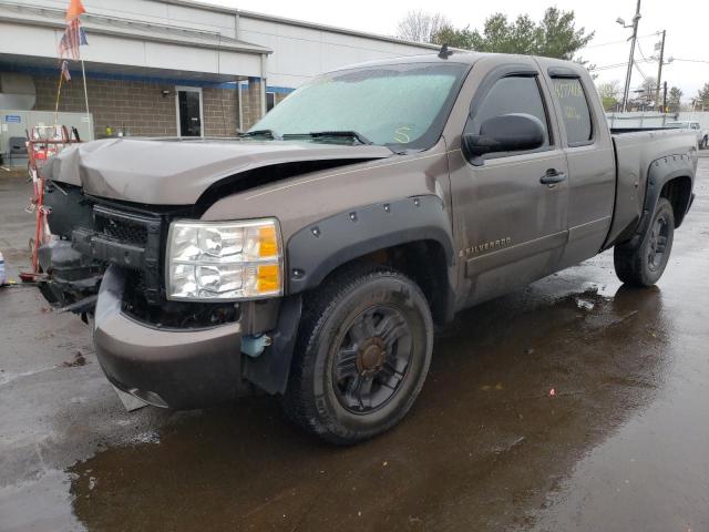 Photo 2 from auction – 2007 CHEVROLET SILVERADO with VIN 1GCEK19037Z619478