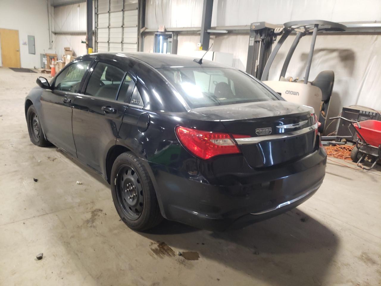 Photo 3 from auction – 2012 CHRYSLER 200 LX with VIN 1C3CCBAB3CN167111