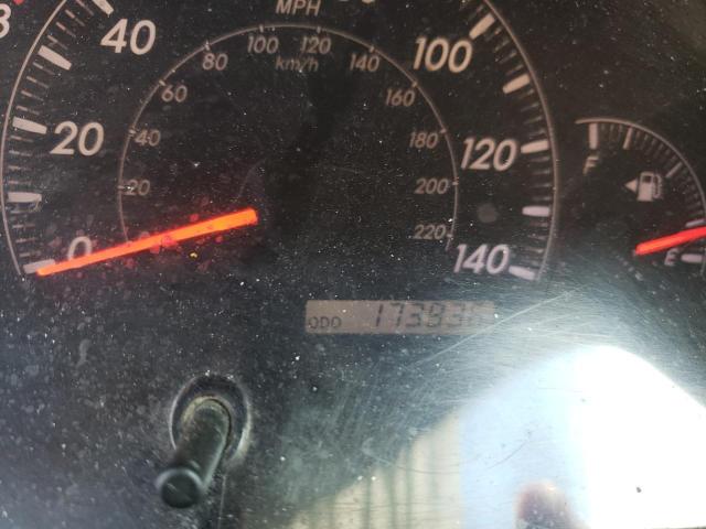 Photo 8 from auction – 2005 TOYOTA CAMRY LE with VIN 4T1BE32K05U563247