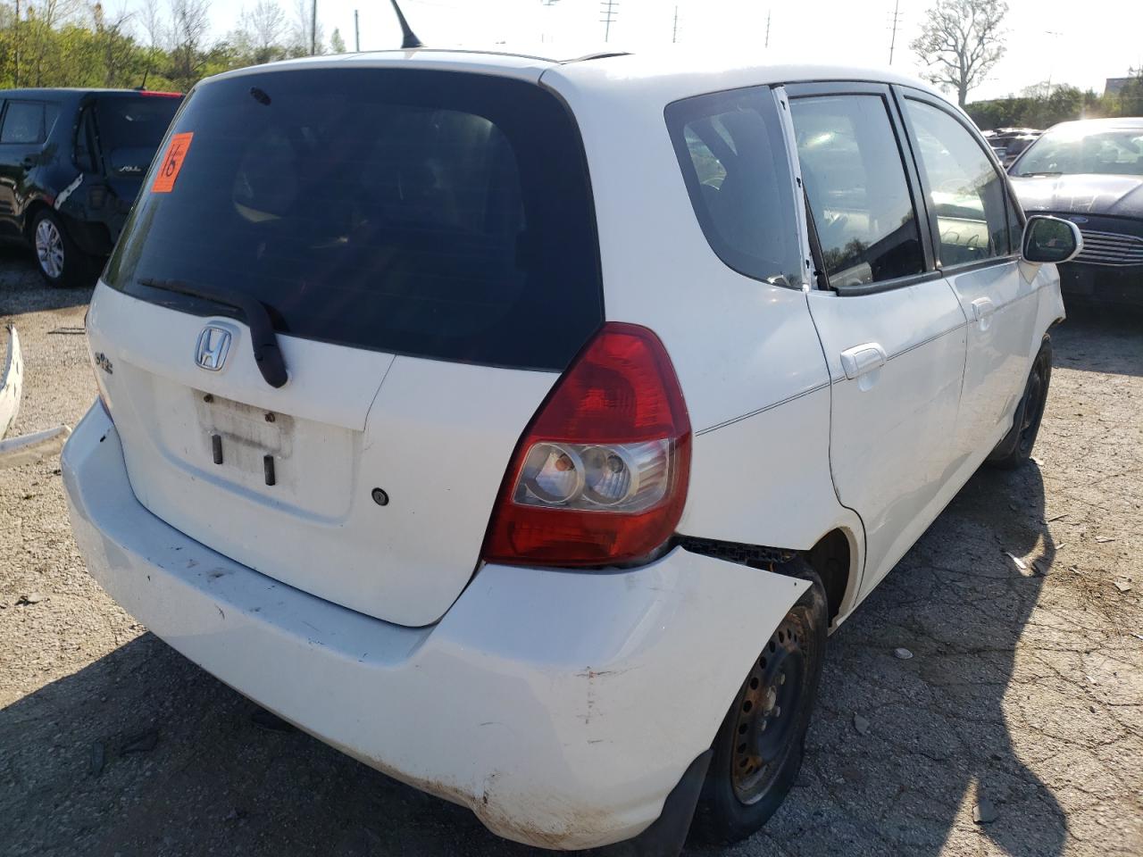 Photo 4 from auction – 2007 HONDA FIT with VIN JHMGD37487S046122