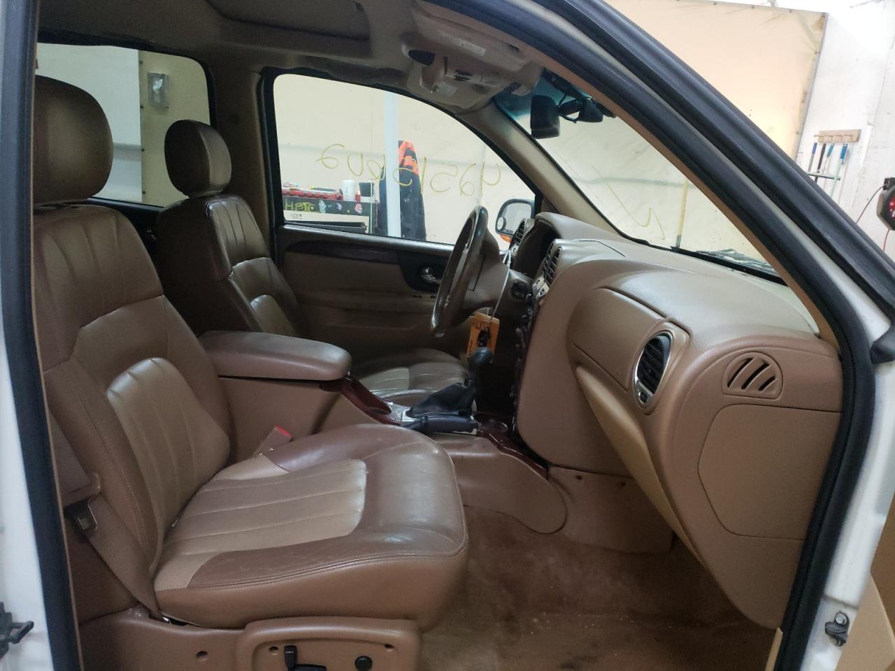 Photo 5 from auction – 2003 GMC ENVOY XL with VIN 1GKET16S336105617