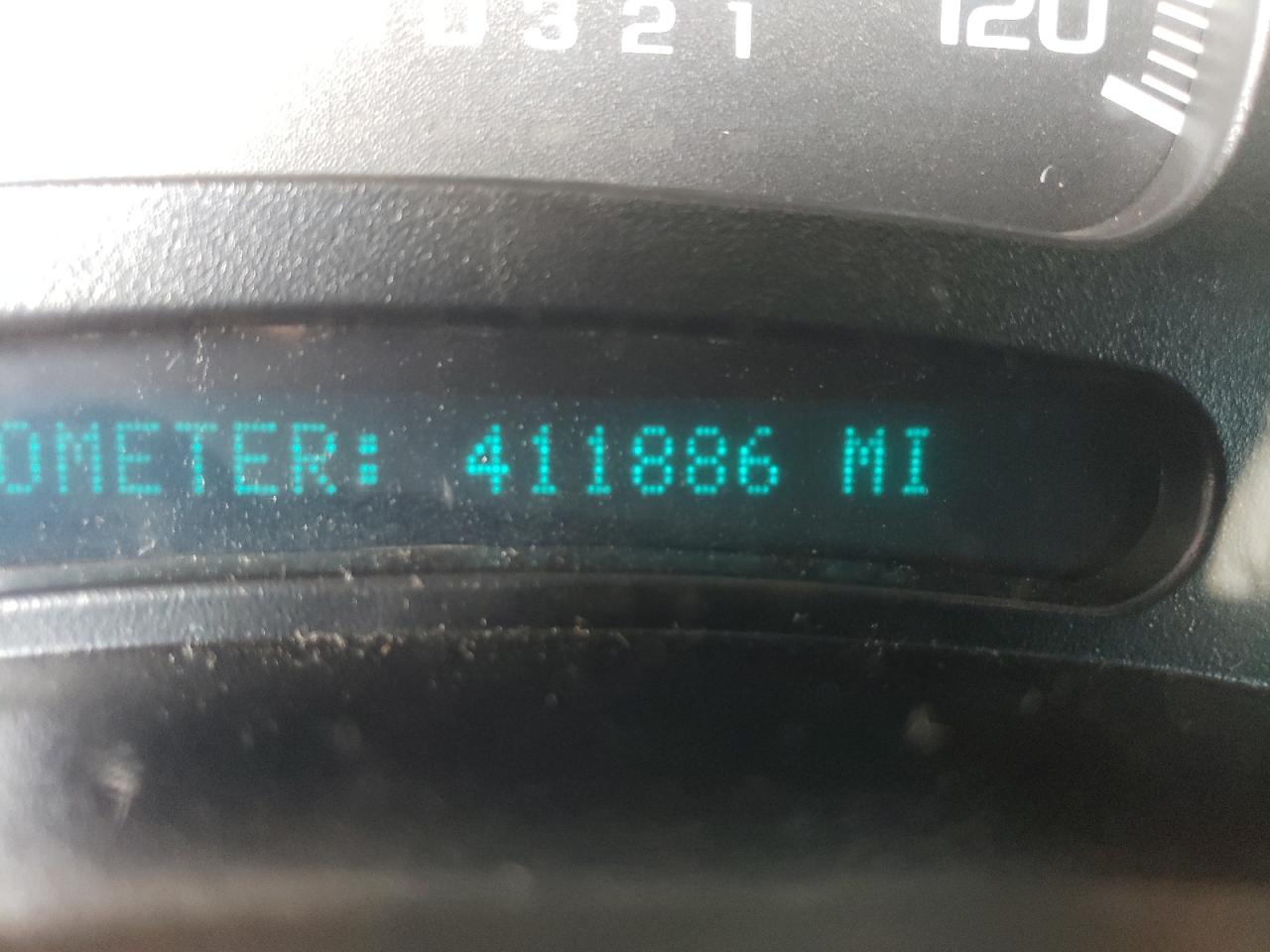 Photo 8 from auction – 2006 CHEVROLET SILVERADO with VIN 1GCHC23U46F111127