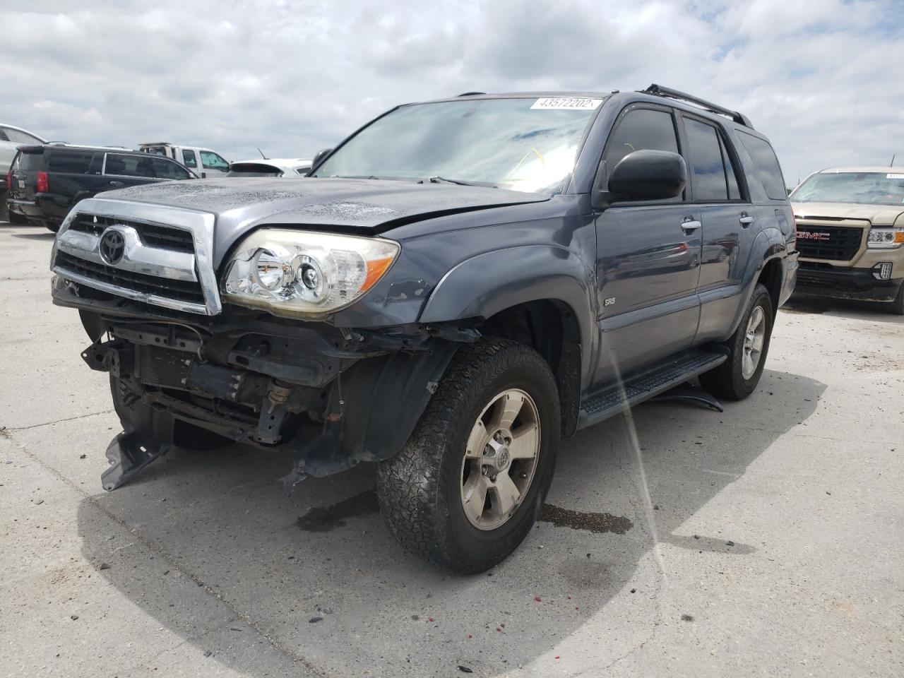 Photo 2 from auction – 2006 TOYOTA 4RUNNER SR with VIN JTEZU14RX68060206